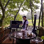 Burtree Country House, Tipi's, Treehouse & & House With Hot Tubs In A Private Garden